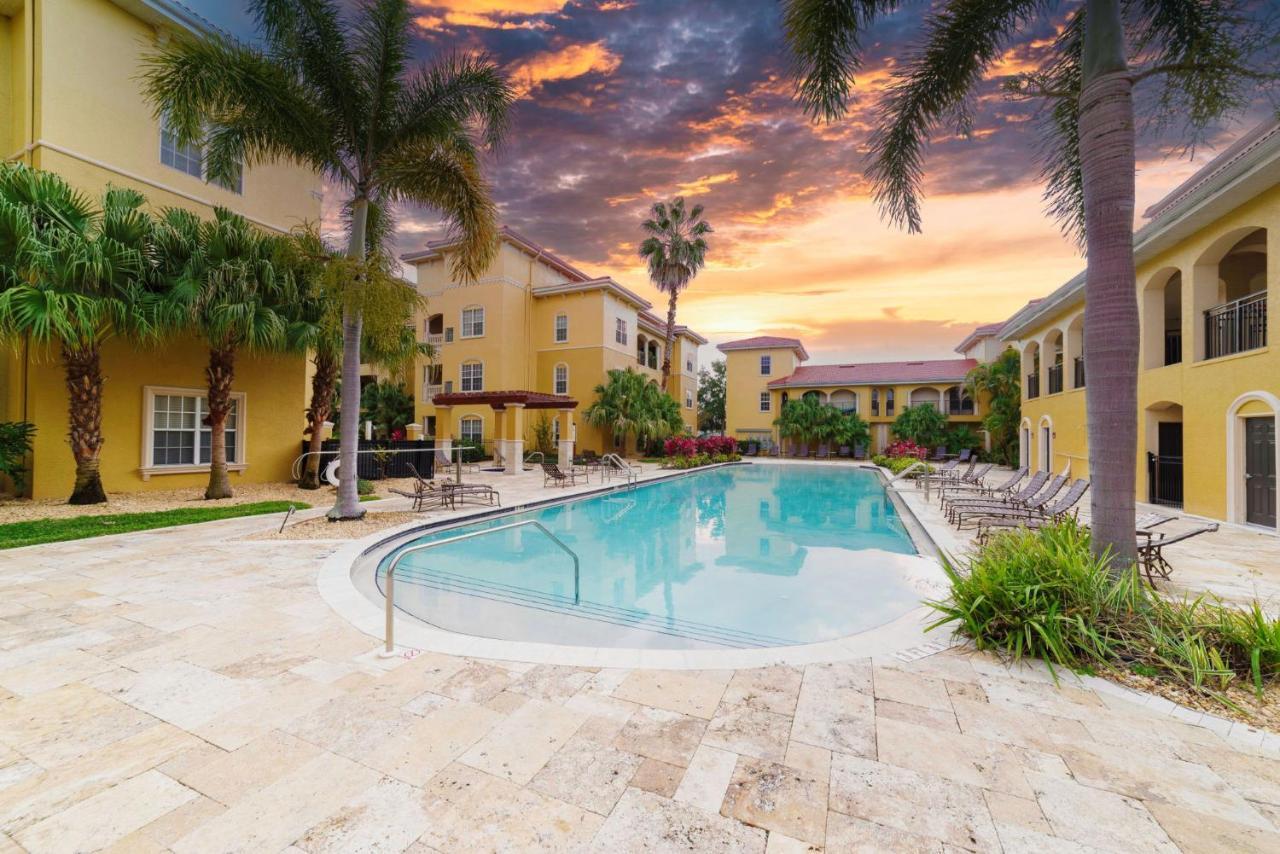 טאמפה Tropical 3Br Suite-2 Resort Style Pools-5 Mil To Bay-Gym-Close To Beach מראה חיצוני תמונה