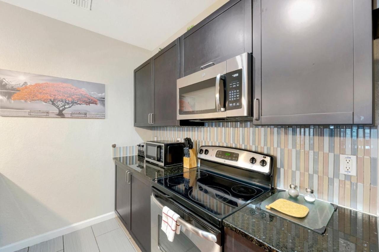 טאמפה Tropical 3Br Suite-2 Resort Style Pools-5 Mil To Bay-Gym-Close To Beach מראה חיצוני תמונה